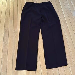 Kasper plain black pant suit size 8